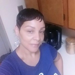 Meet your Posher, Sherry